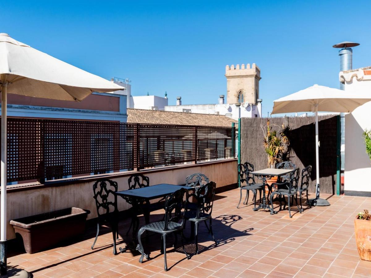 Appartamento Holi-Rent Lumbreras Siviglia Esterno foto