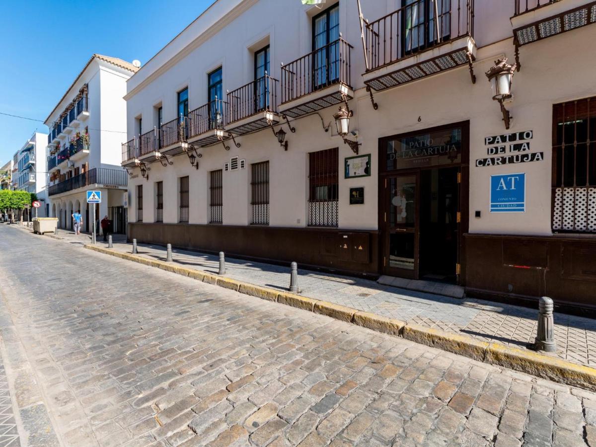 Appartamento Holi-Rent Lumbreras Siviglia Esterno foto