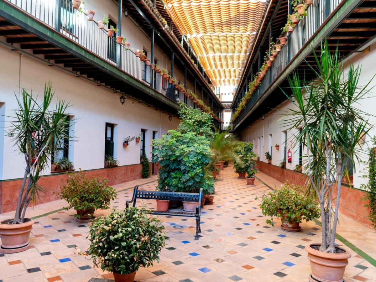 Appartamento Holi-Rent Lumbreras Siviglia Esterno foto